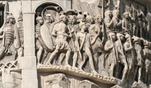 حملات الأباطرة الرومان إلى الشرق (تراجان، ماركوس أورليوس، سبتيميوس سيفيروس)